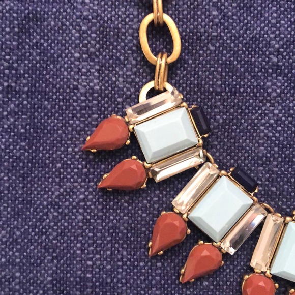HP🎉J CREW Blue, Mahogany & Crystal Necklace - Picture 2 of 4